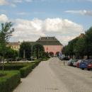 Opatów Obrońców Pokoju ratusz